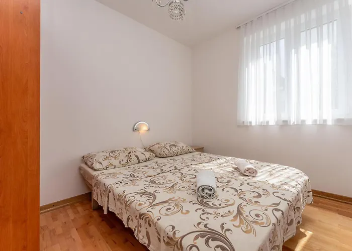 Cozy In Appartamento Sveti Filip i Jakov